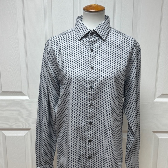 Rodd & Gunn Lockington Button Front Shirt - Size M - NEW With Tags. - Picture 2 of 15